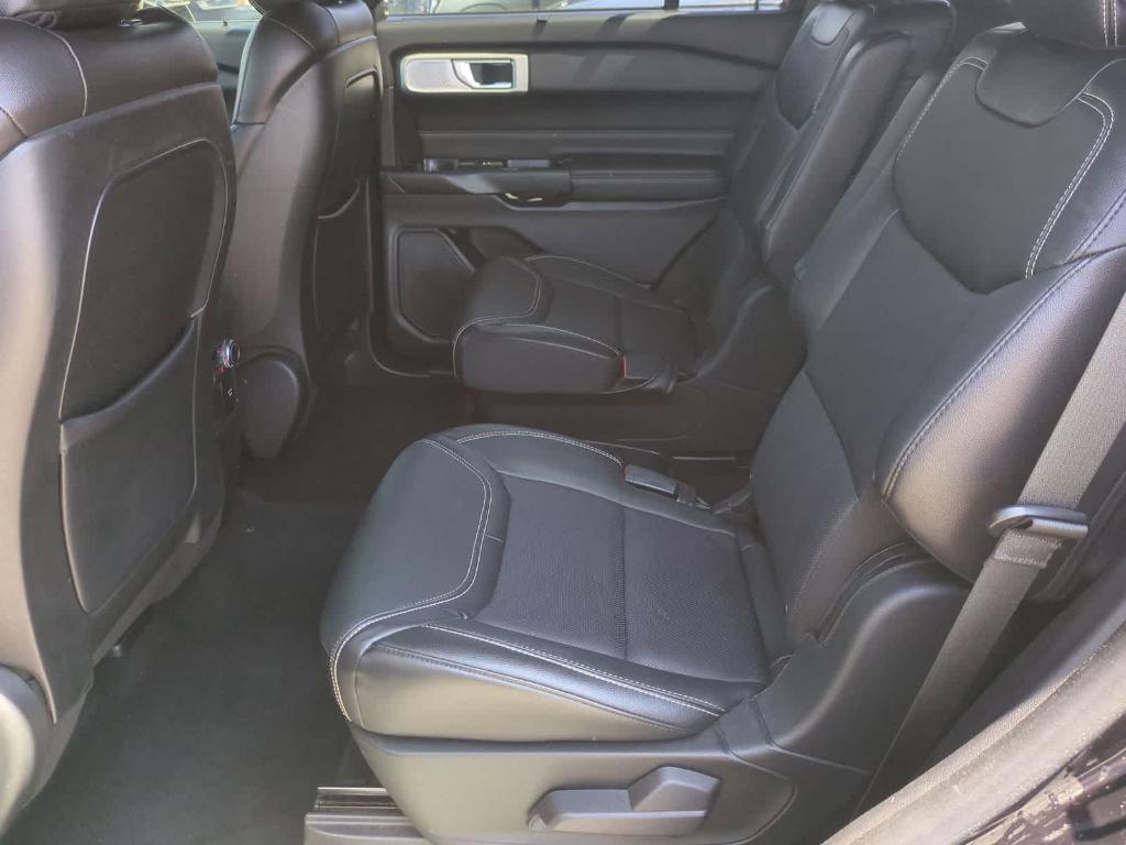 used 2020 Ford Explorer car, priced at $32,000