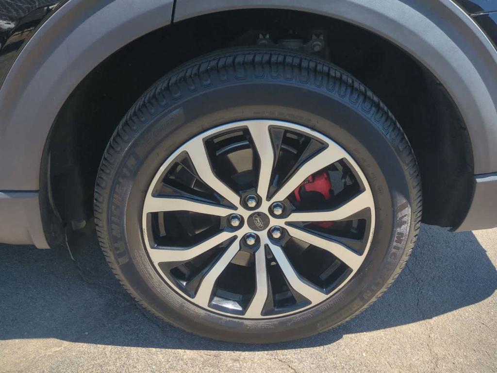 used 2020 Ford Explorer car, priced at $32,000