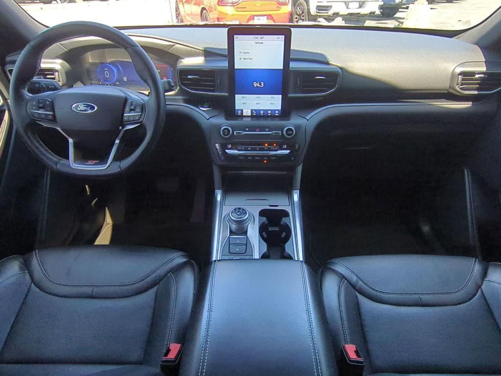 used 2020 Ford Explorer car, priced at $32,000