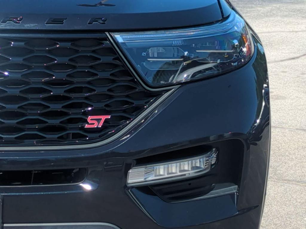 used 2020 Ford Explorer car, priced at $32,000