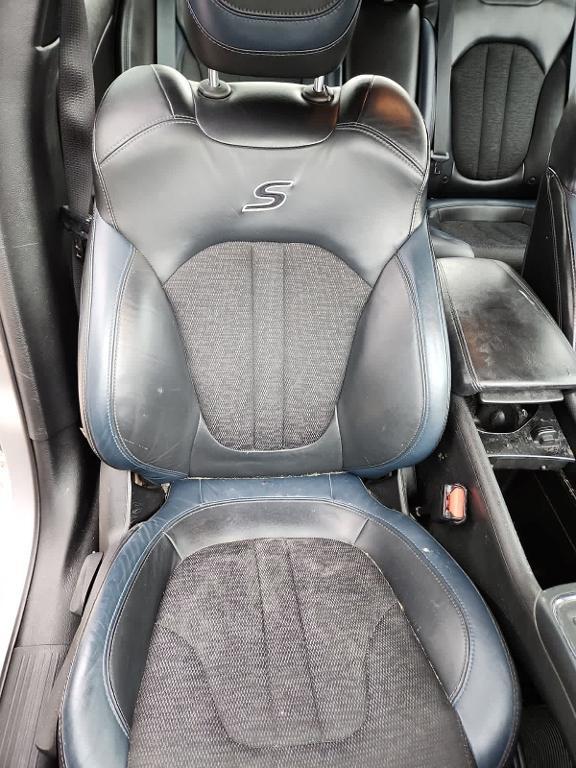 used 2015 Chrysler 200 car, priced at $6,995