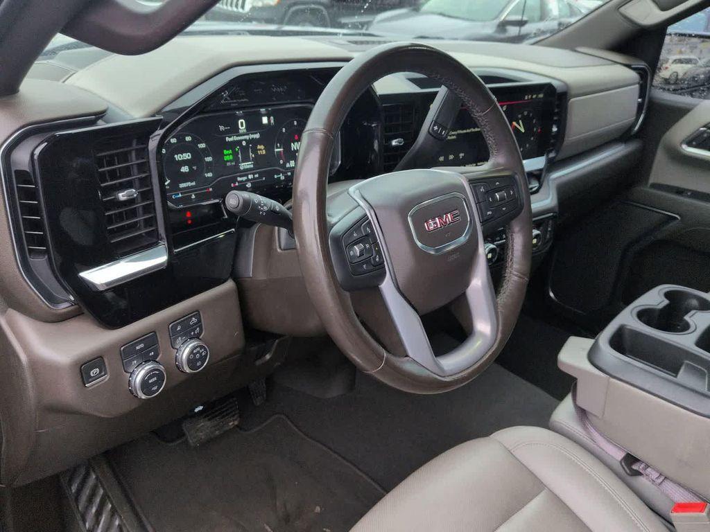 used 2022 GMC Sierra 1500 car, priced at $41,500