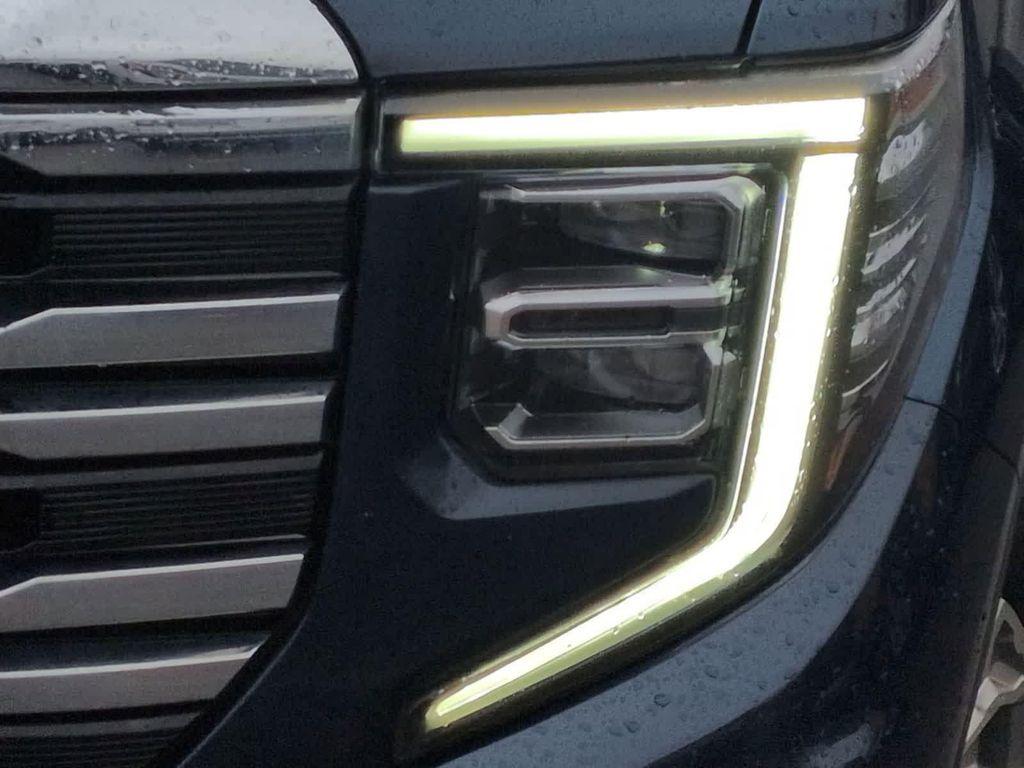 used 2022 GMC Sierra 1500 car, priced at $41,500