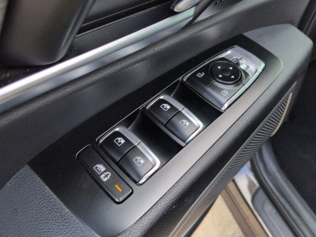 used 2022 Kia Telluride car, priced at $30,900