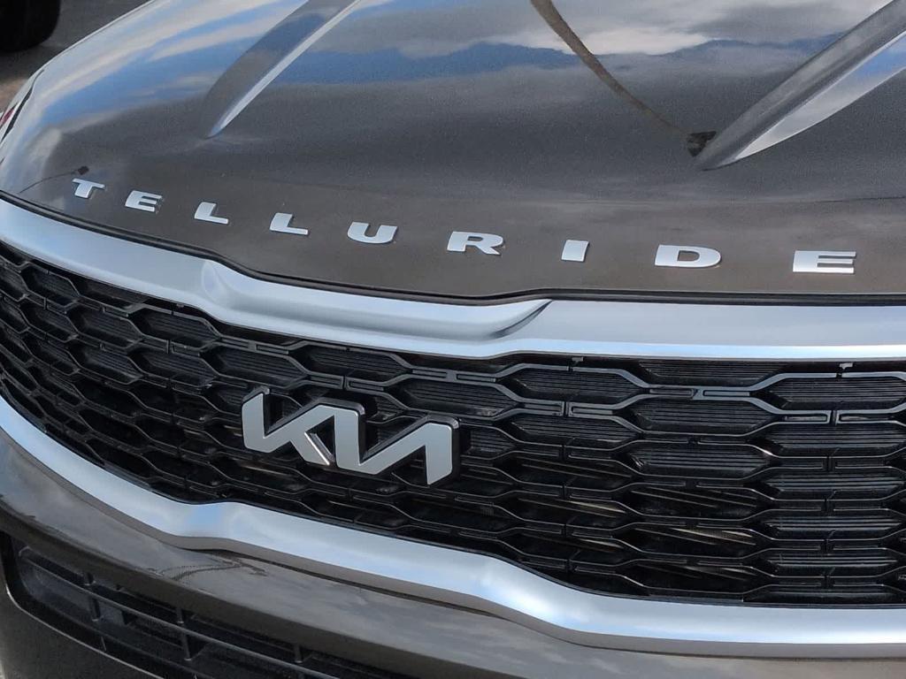 used 2022 Kia Telluride car, priced at $30,900