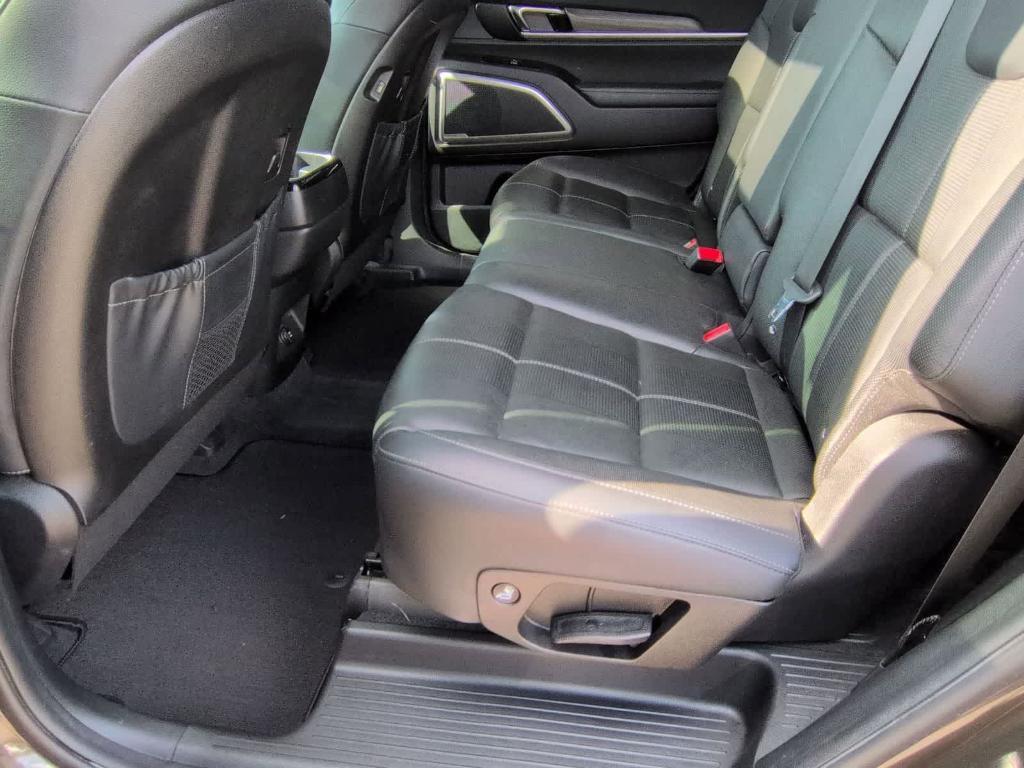 used 2022 Kia Telluride car, priced at $30,900