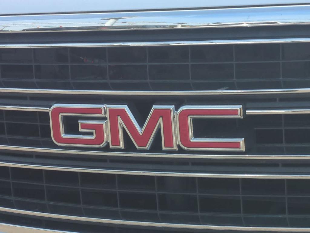 used 2020 GMC Yukon car, priced at $21,299