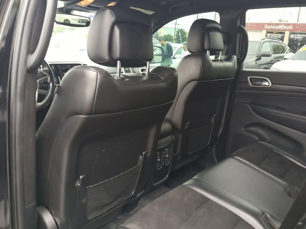 used 2020 Jeep Grand Cherokee car, priced at $15,991