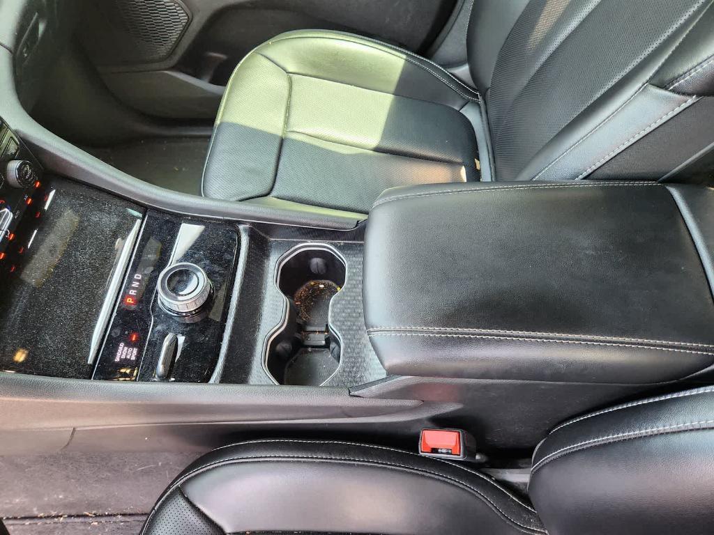 used 2025 Jeep Grand Cherokee L car, priced at $41,799