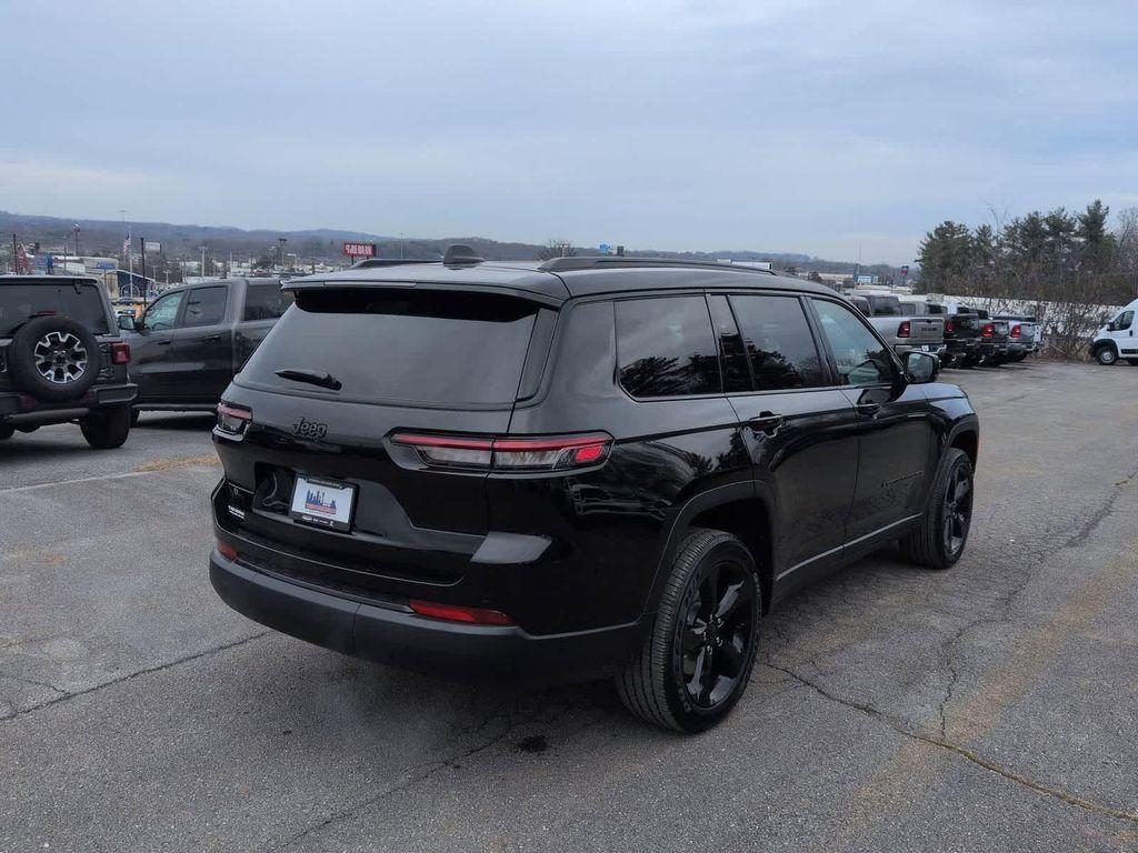 new 2025 Jeep Grand Cherokee L car, priced at $41,720