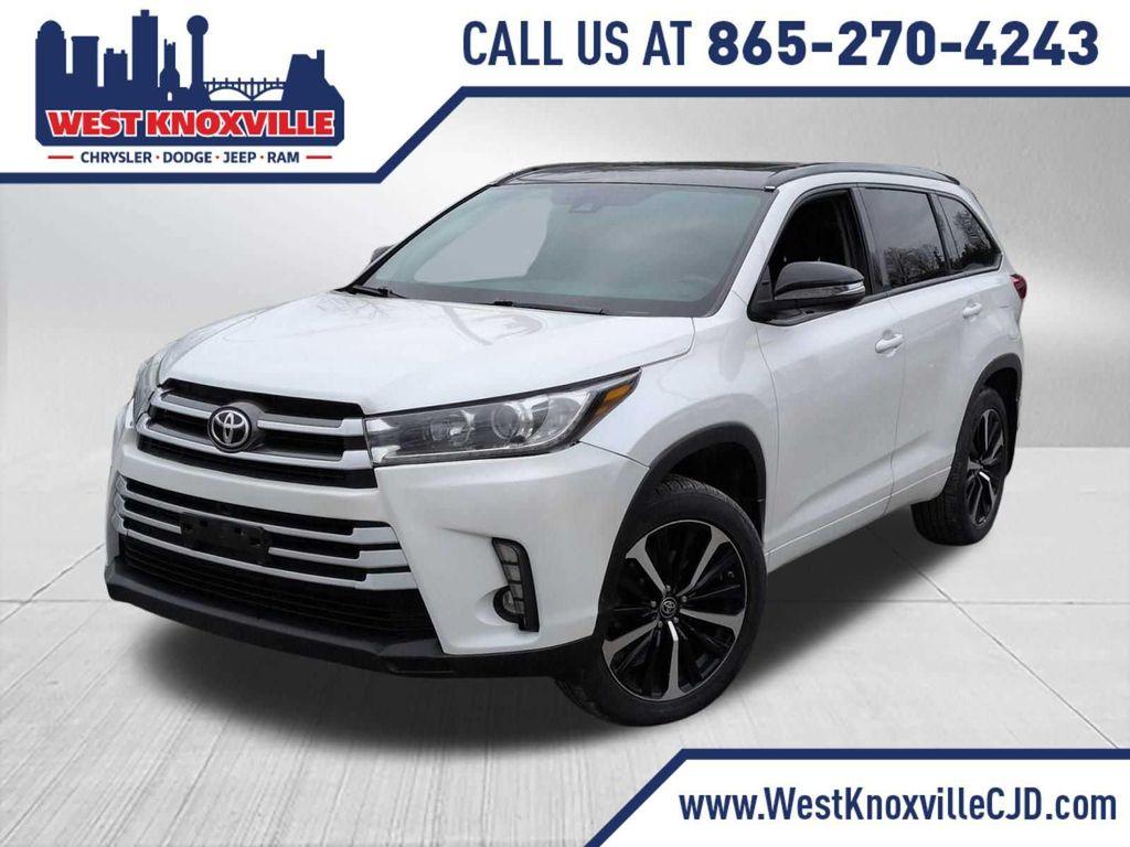 used 2019 Toyota Highlander car, priced at $22,999