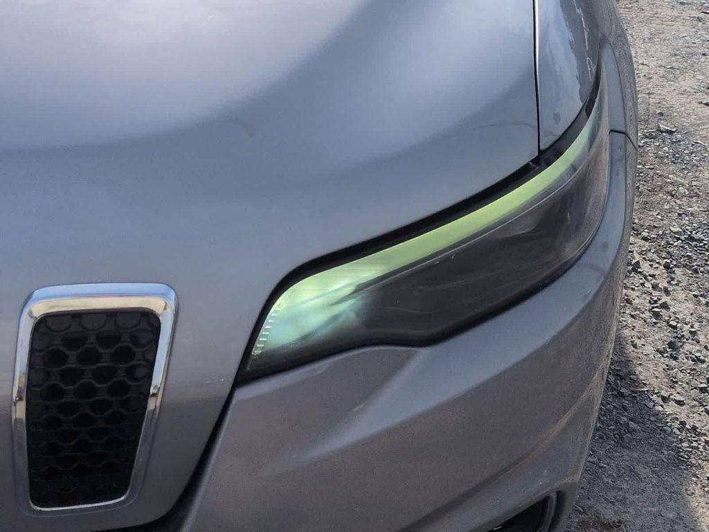 used 2019 Jeep Cherokee car, priced at $14,999