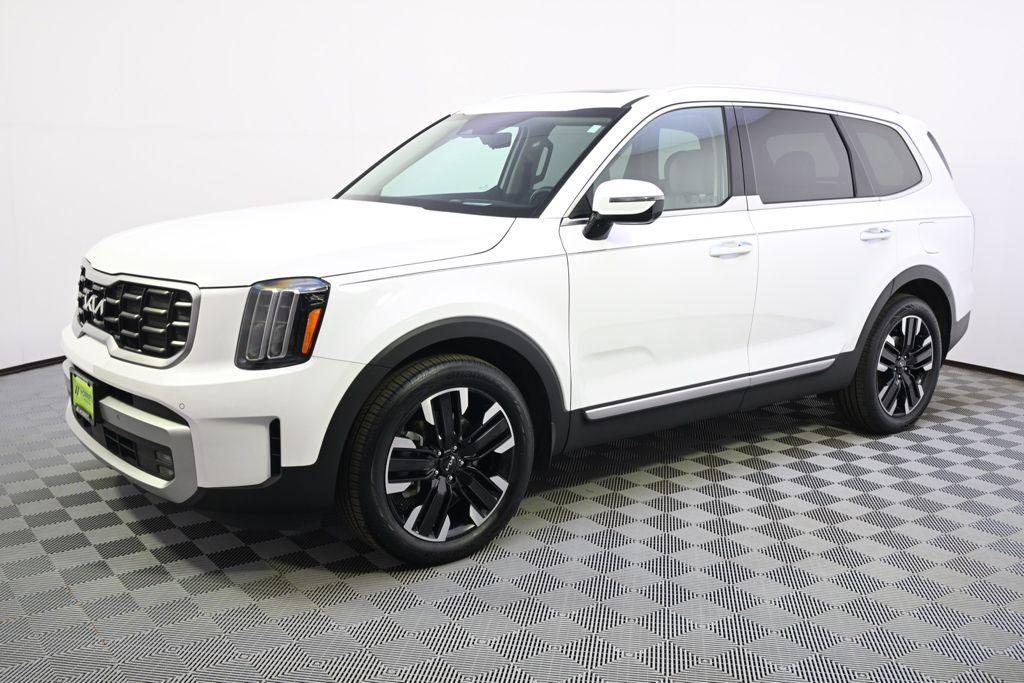 used 2024 Kia Telluride car, priced at $38,425