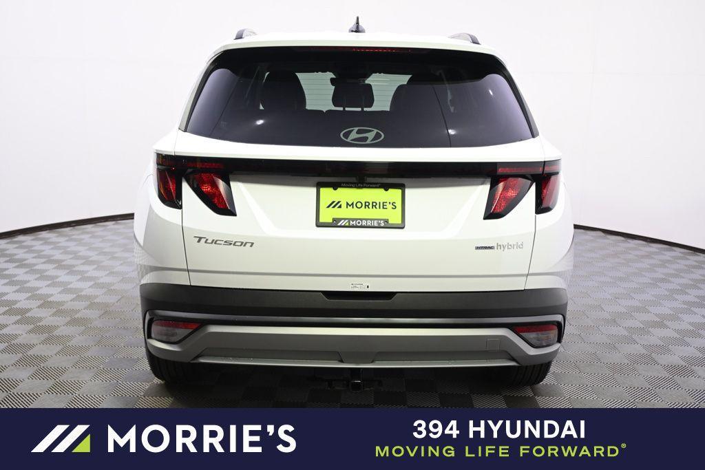 new 2026 Hyundai TUCSON Hybrid car, priced at $33,208