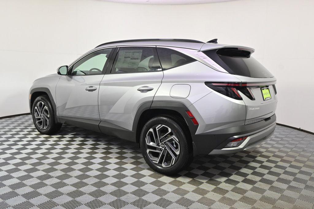 new 2026 Hyundai TUCSON Hybrid car, priced at $40,324