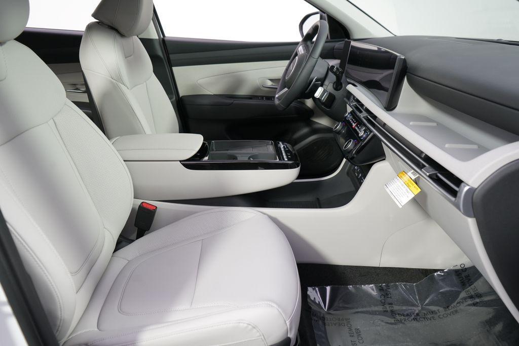new 2026 Hyundai TUCSON Hybrid car, priced at $34,726