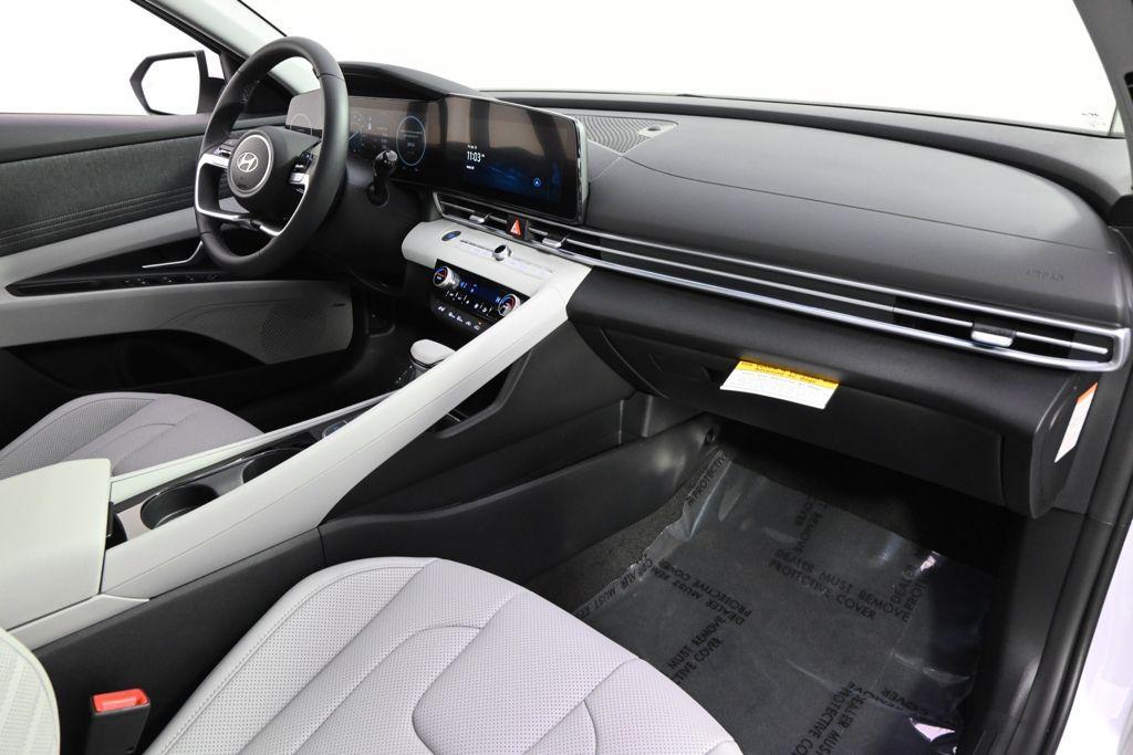 new 2026 Hyundai ELANTRA HEV car, priced at $30,970