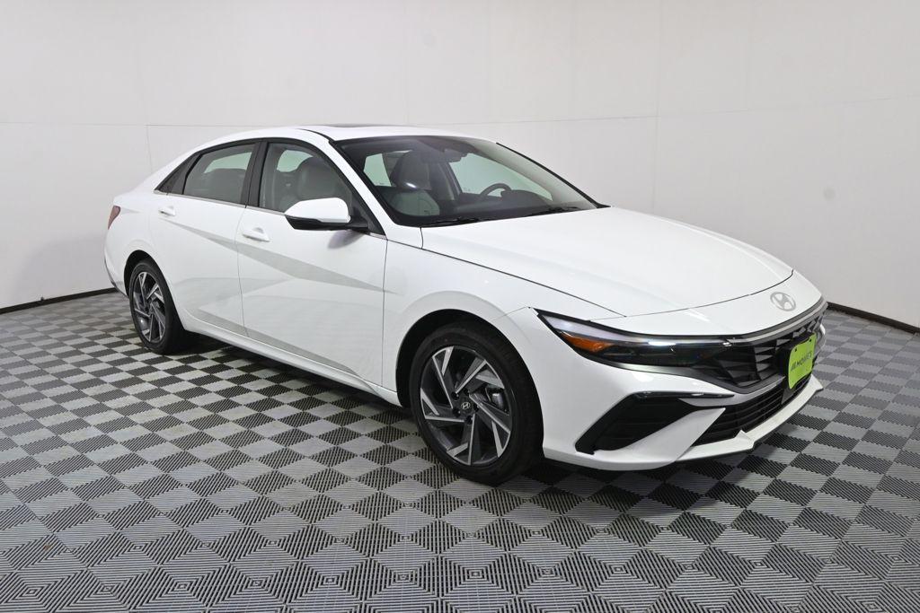 new 2026 Hyundai ELANTRA HEV car, priced at $30,970