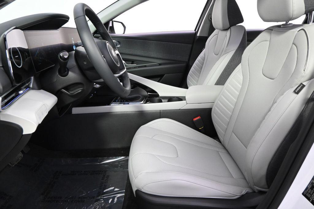 new 2026 Hyundai ELANTRA HEV car, priced at $30,970
