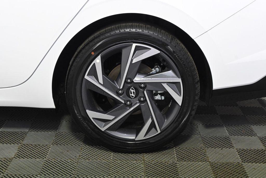 new 2026 Hyundai ELANTRA HEV car, priced at $30,970