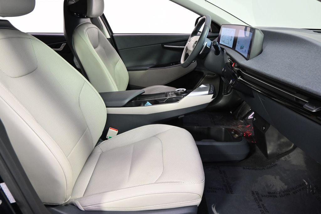 used 2023 Kia EV6 car, priced at $27,495