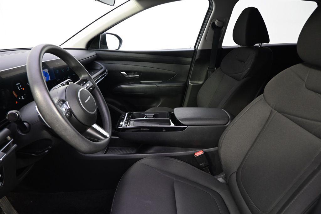 used 2025 Hyundai TUCSON Hybrid car, priced at $25,495