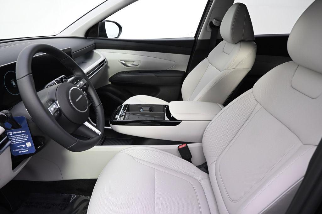 new 2026 Hyundai TUCSON Hybrid car, priced at $33,772