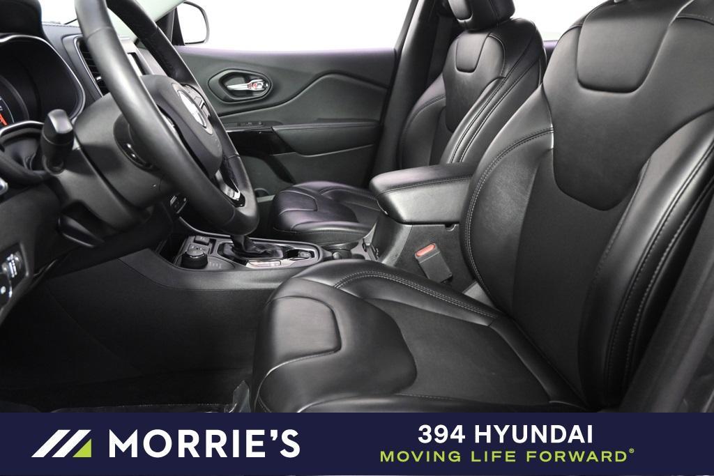 used 2019 Jeep Cherokee car, priced at $18,499