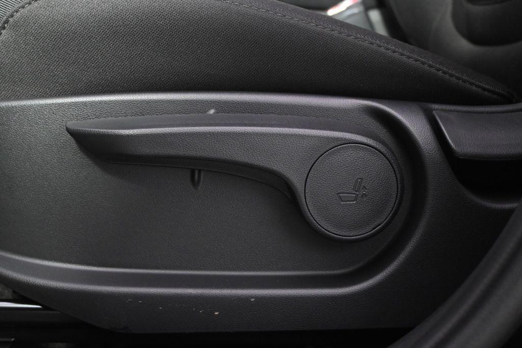 new 2026 Hyundai TUCSON Hybrid car, priced at $31,266