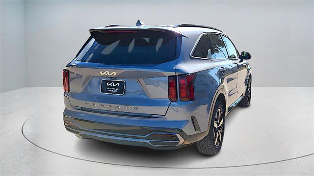 used 2022 Kia Sorento car, priced at $22,136