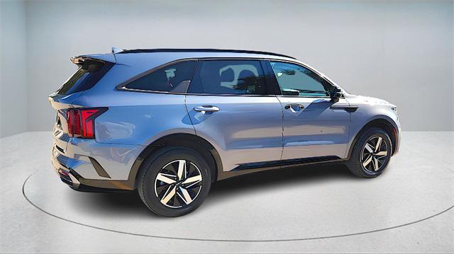 used 2022 Kia Sorento car, priced at $22,136