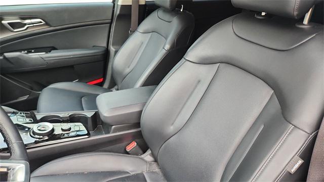 used 2024 Kia Sportage Hybrid car, priced at $27,442