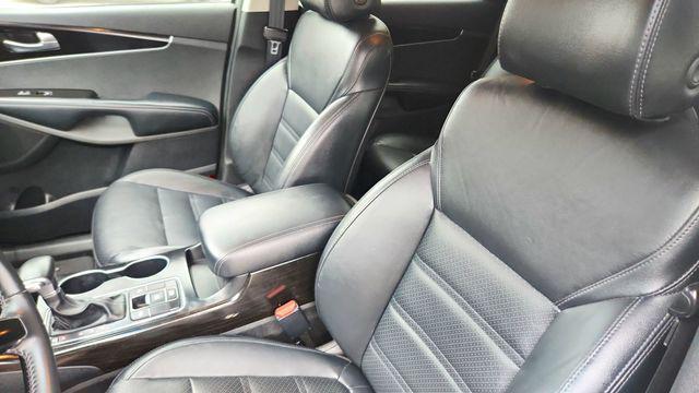 used 2019 Kia Sorento car, priced at $20,634