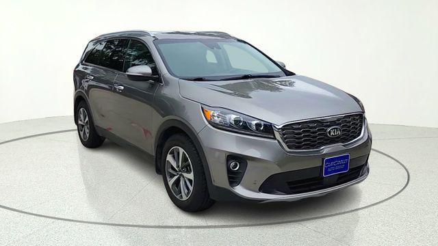 used 2019 Kia Sorento car, priced at $20,634