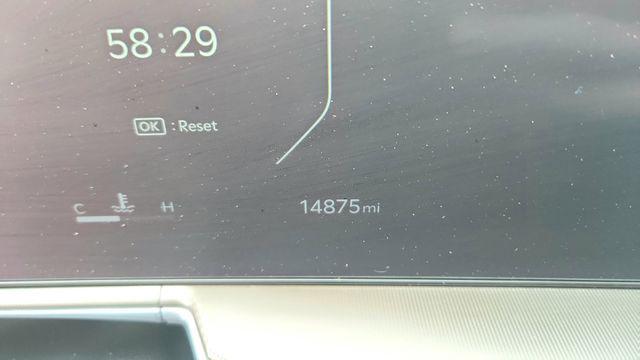 used 2024 Kia Sorento car, priced at $30,978