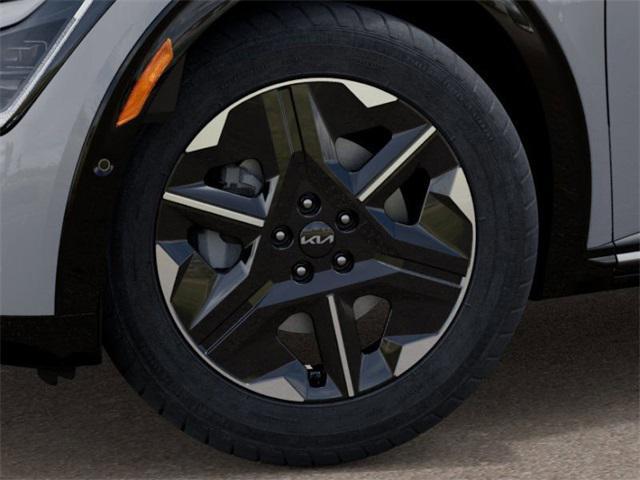 new 2025 Kia EV6 car, priced at $40,789