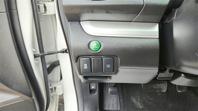 used 2016 Honda CR-V car, priced at $18,999