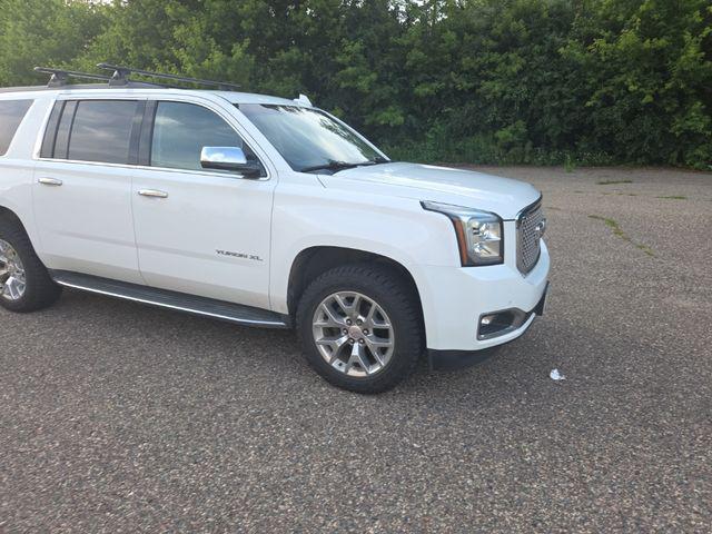 used 2016 GMC Yukon XL car, priced at $17,399