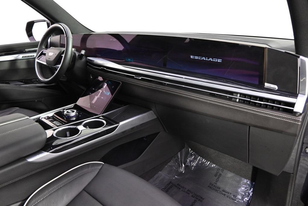 used 2025 Cadillac Escalade car, priced at $105,998