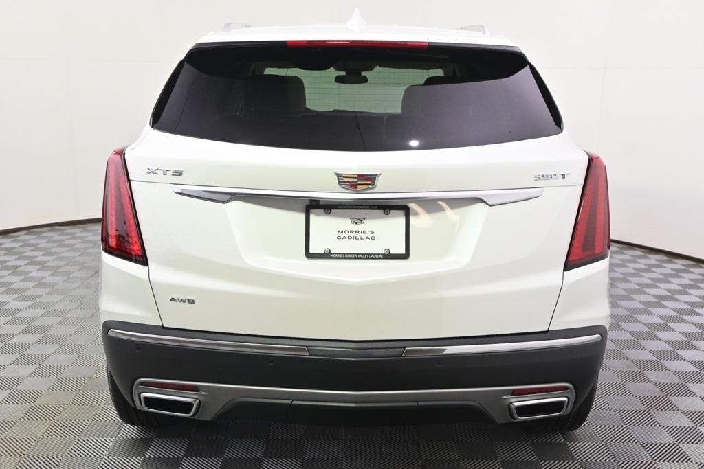 new 2025 Cadillac XT5 car, priced at $56,004