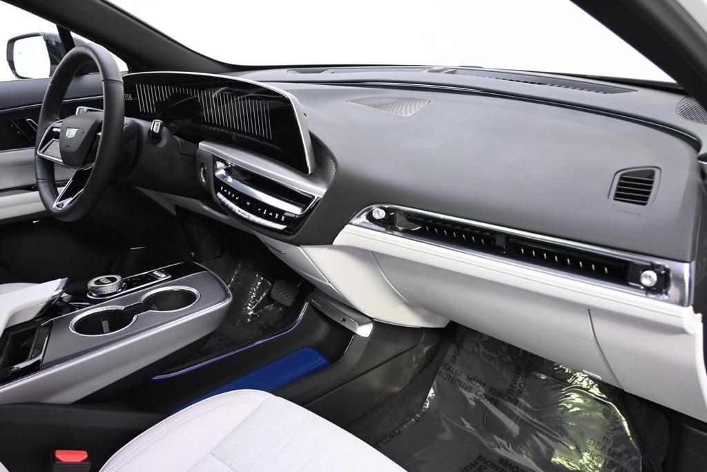 new 2025 Cadillac LYRIQ car, priced at $61,397