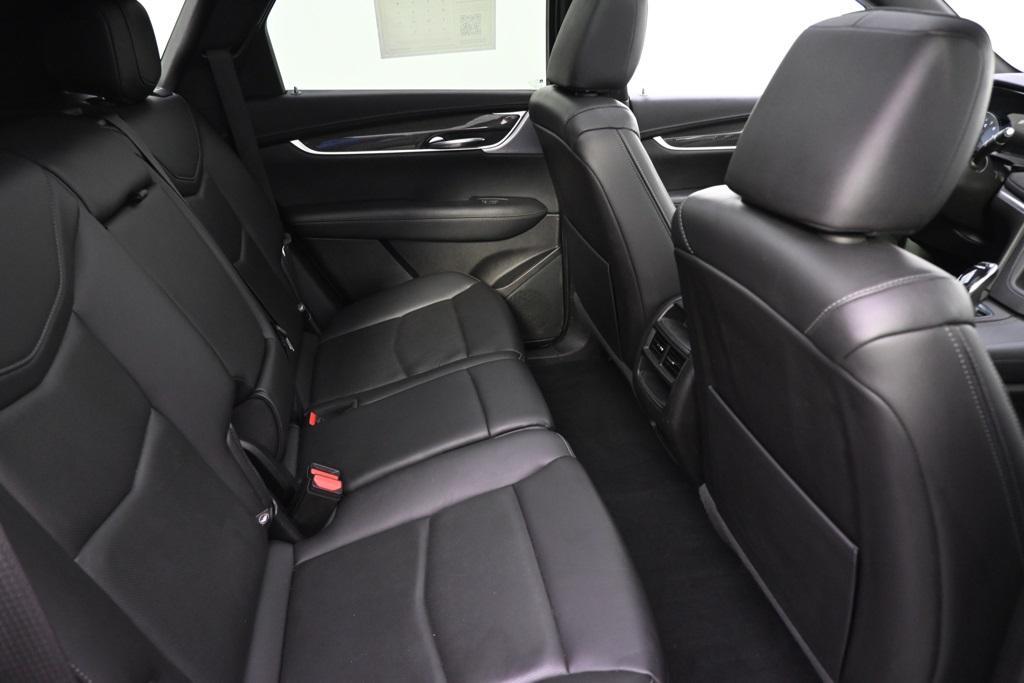 used 2023 Cadillac XT5 car, priced at $32,888