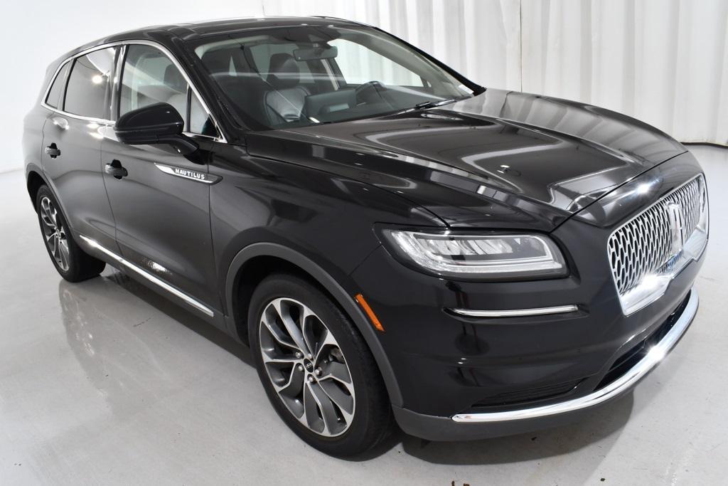 used 2022 Lincoln Nautilus car, priced at $29,998