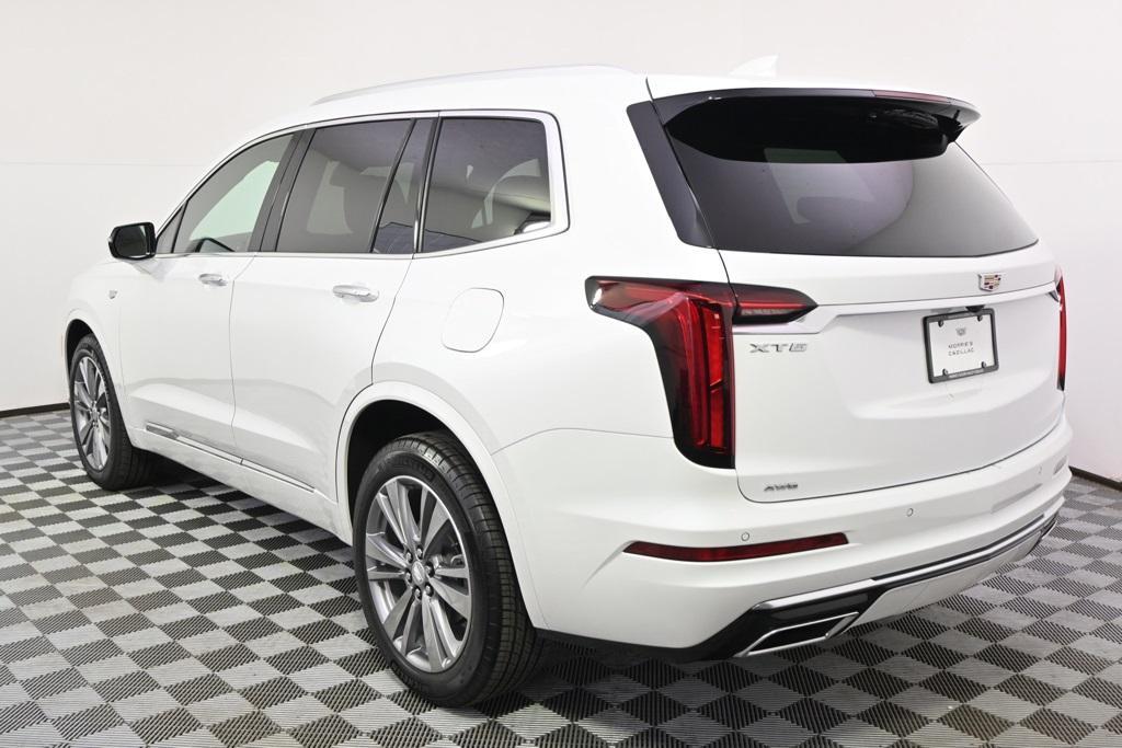 new 2025 Cadillac XT6 car, priced at $52,998