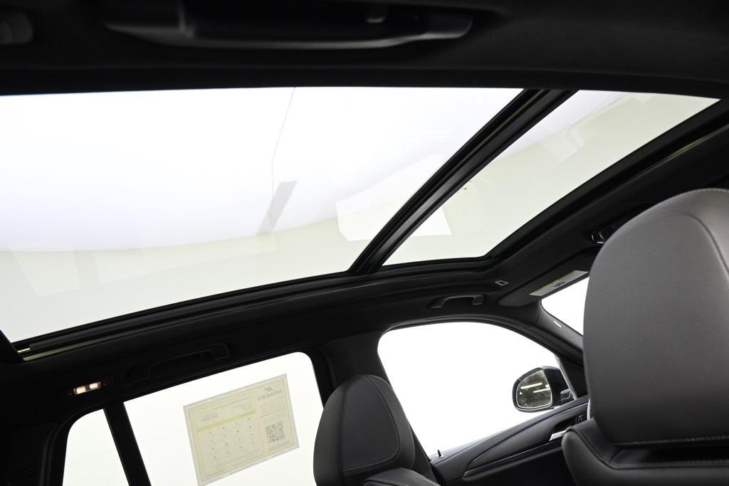 used 2023 BMW X3 car, priced at $33,998