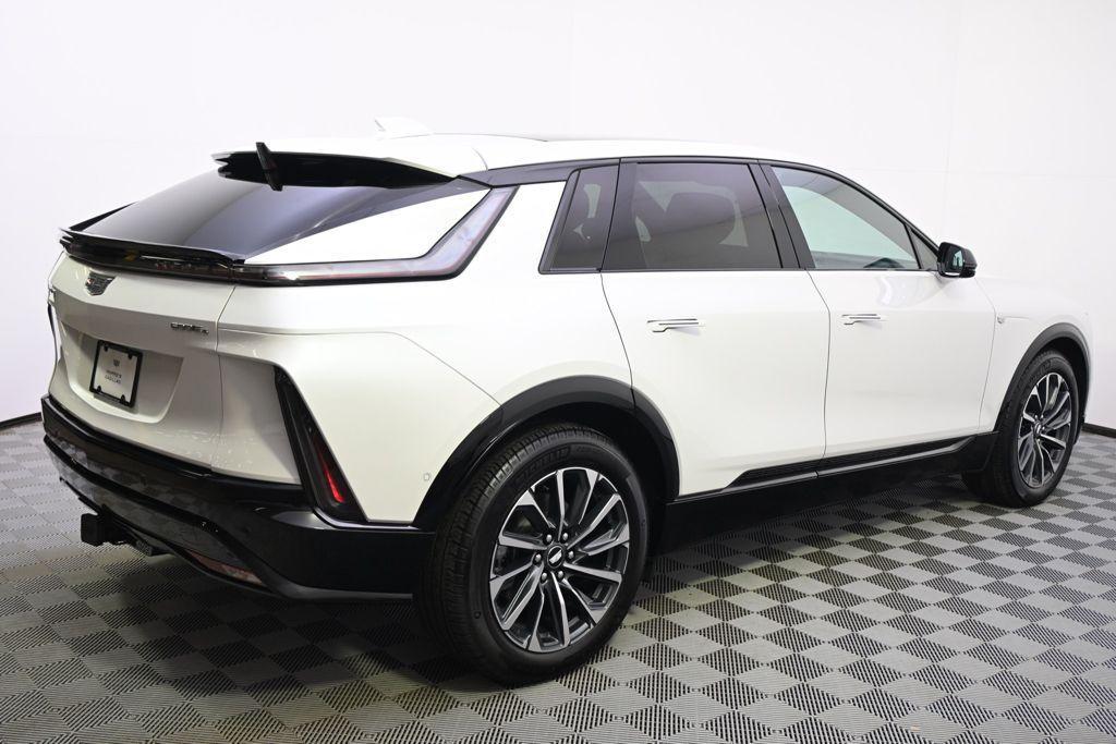 new 2025 Cadillac LYRIQ car, priced at $60,397