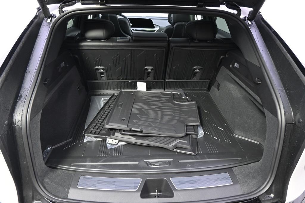 new 2025 Cadillac LYRIQ car, priced at $64,397