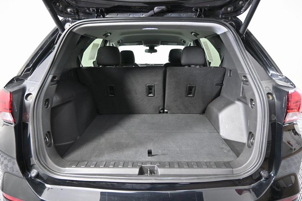 used 2023 Chevrolet Equinox car, priced at $19,998