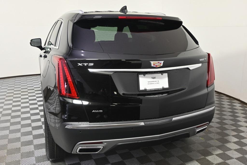 new 2025 Cadillac XT5 car, priced at $58,684
