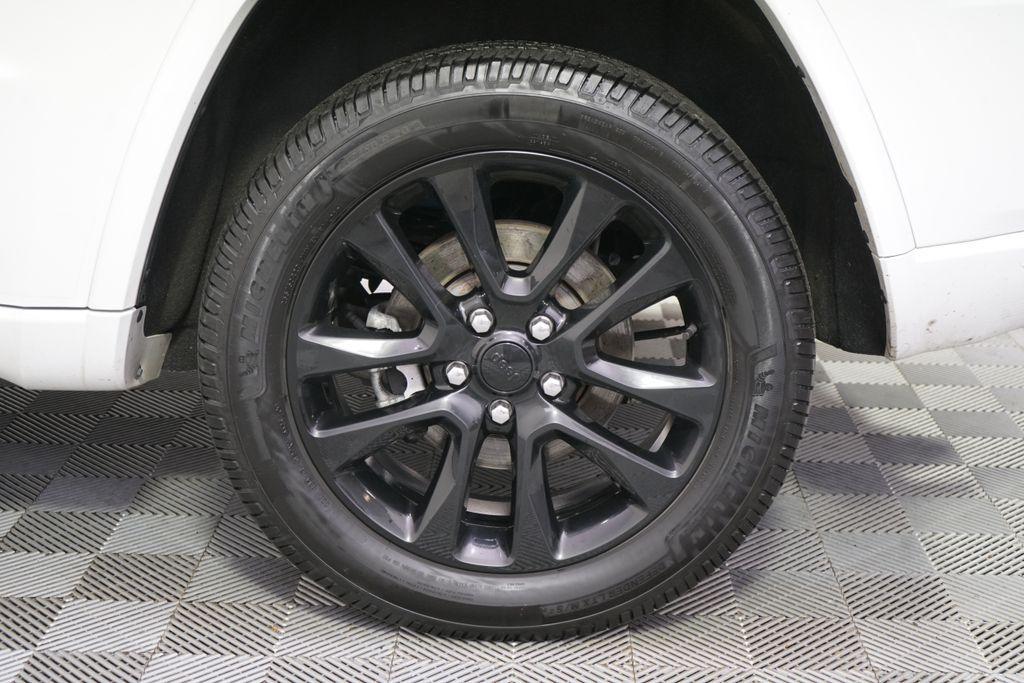 used 2021 Jeep Grand Cherokee car, priced at $23,845